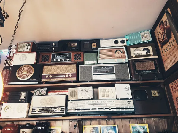 Image for Soundwaves Perfect for Instant Nostalgic